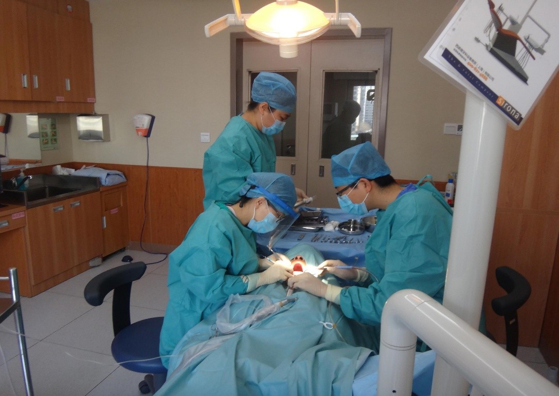 清华长庚医院顺利开展牙齿种植手术